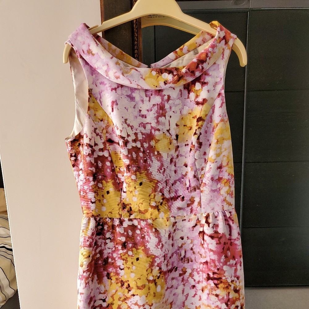 Jigsaw Dress - Picture 2 of 8
